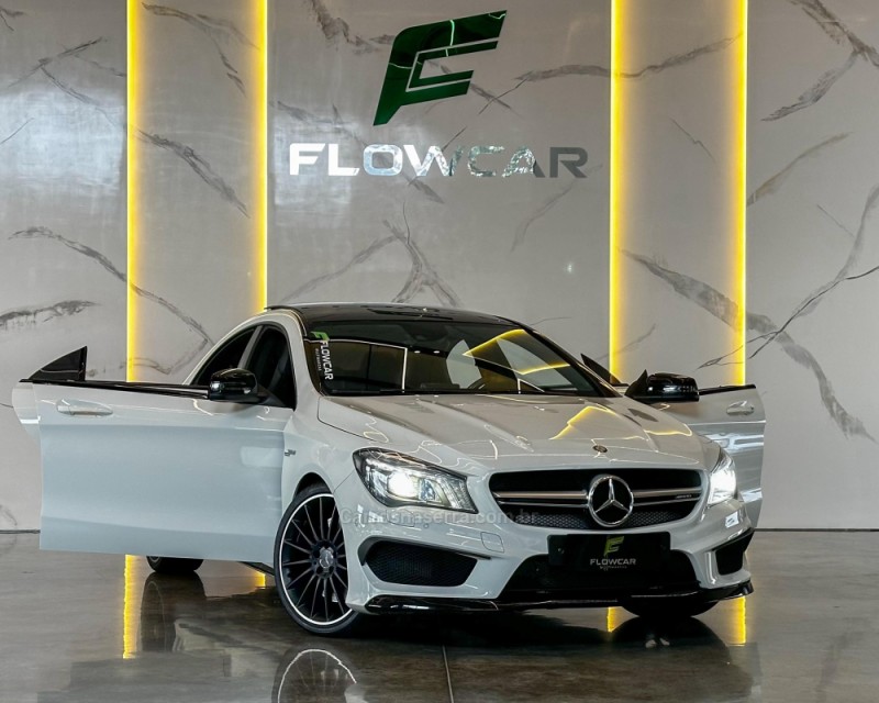 CLA 45 AMG 2.0 16V TURBOCHARGED GASOLINA 4P AUTOMÁTICO - 2015 - GARIBALDI