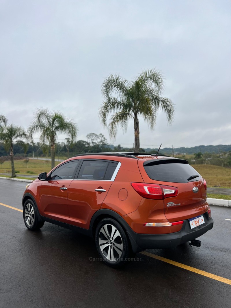SPORTAGE 2.0 EX 4X2 16V FLEX 4P AUTOMÁTICO - 2014 - CARLOS BARBOSA