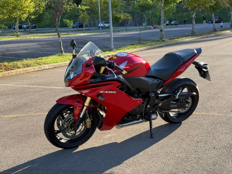 CBR 600F ABS - 2014 - BENTO GONçALVES