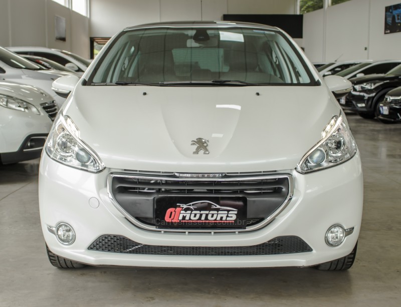 208 1.6 GRIFFE 16V FLEX 4P AUTOMÁTICO - 2014 - NOVO HAMBURGO