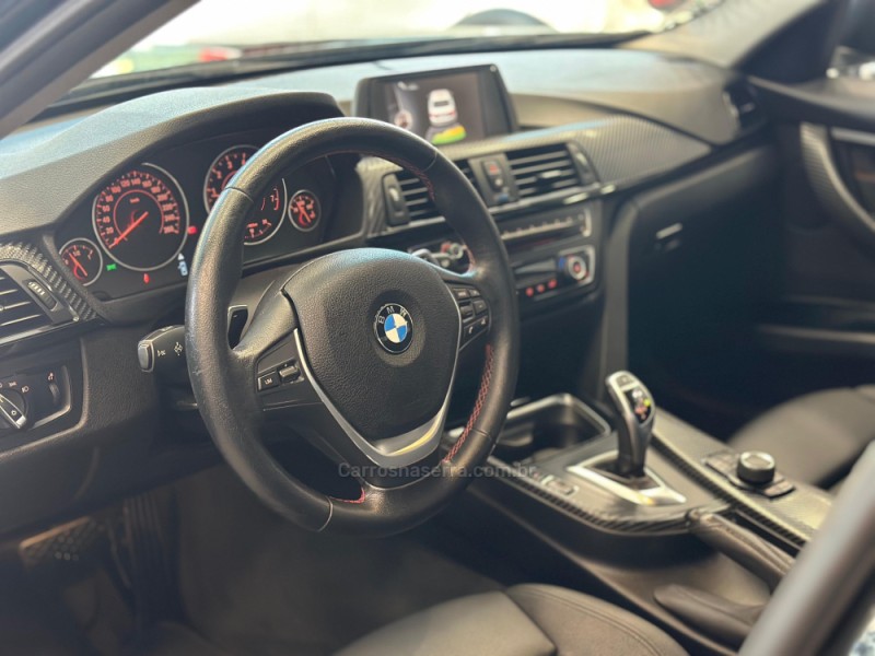 320I 2.0 16V TURBO ACTIVE FLEX 4P AUTOMÁTICO - 2015 - ESTâNCIA VELHA