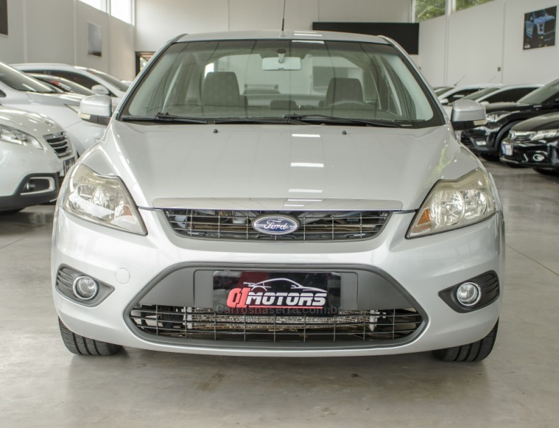 FOCUS 1.6 SE 16V FLEX 4P MANUAL - 2013 - NOVO HAMBURGO
