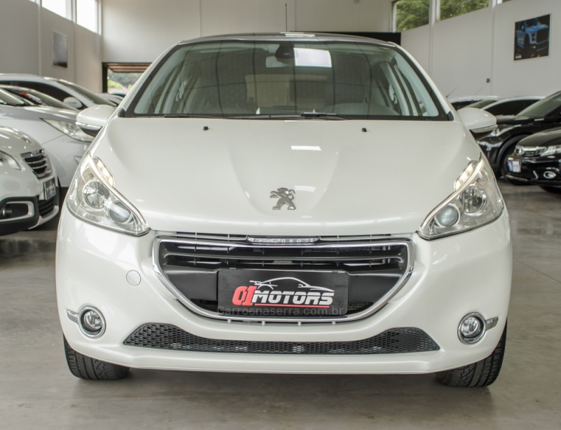 208 1.6 GRIFFE 16V FLEX 4P MANUAL - 2015 - NOVO HAMBURGO