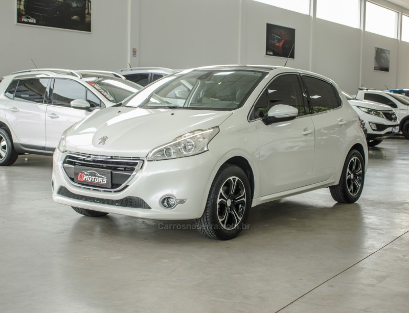 208 1.6 GRIFFE 16V FLEX 4P MANUAL - 2015 - NOVO HAMBURGO