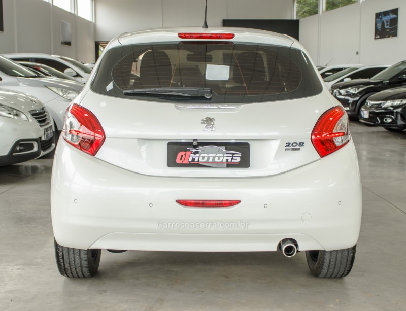 208 1.6 GRIFFE 16V FLEX 4P MANUAL - 2015 - NOVO HAMBURGO