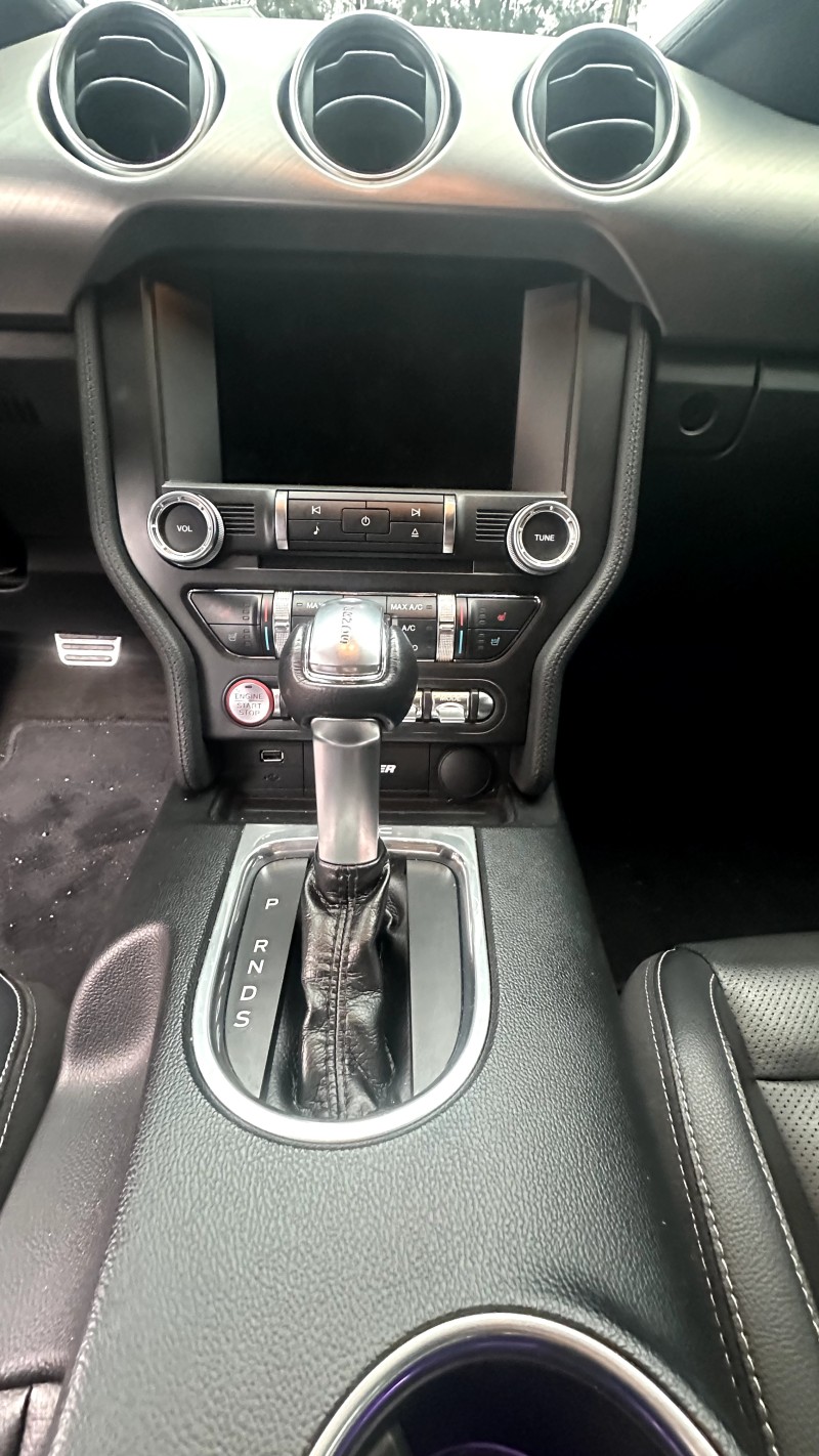 MUSTANG 5.0 GT CALIFORNIA V8 GASOLINA 2P AUTOMÁTICO - 2018 - CAXIAS DO SUL