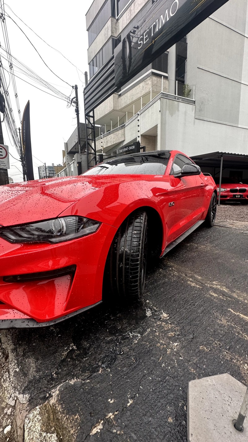 MUSTANG 5.0 GT CALIFORNIA V8 GASOLINA 2P AUTOMÁTICO - 2018 - CAXIAS DO SUL