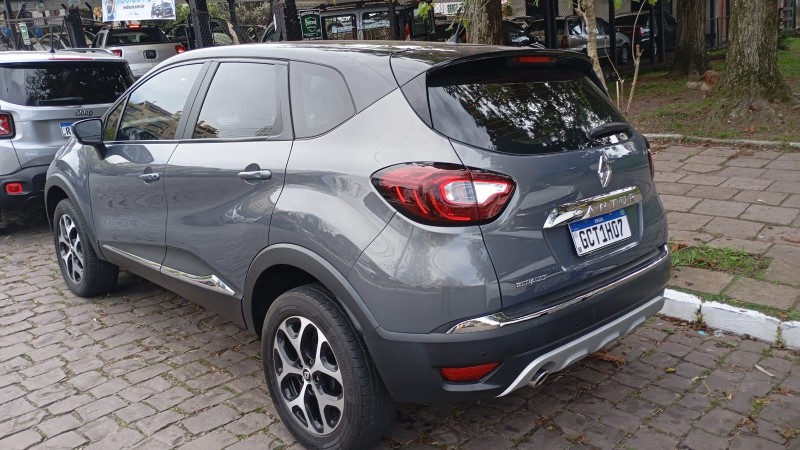 CAPTUR 1.6 16V FLEX INTENSE AUTOMÁTICO - 2018 - FARROUPILHA