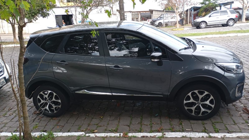CAPTUR 1.6 16V FLEX INTENSE AUTOMÁTICO - 2018 - FARROUPILHA