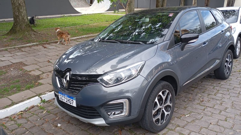 CAPTUR 1.6 16V FLEX INTENSE AUTOMÁTICO - 2018 - FARROUPILHA