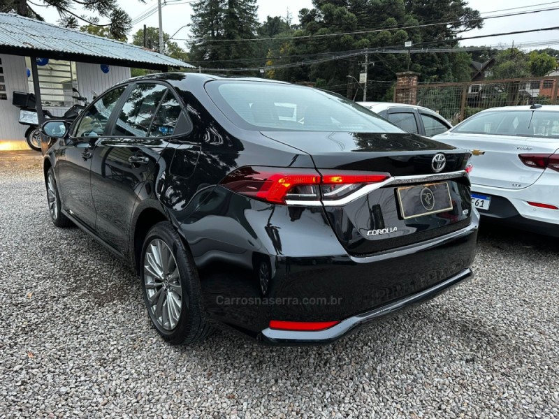 COROLLA 2.0 XEI 16V FLEX 4P AUTOMÁTICO - 2024 - CANELA