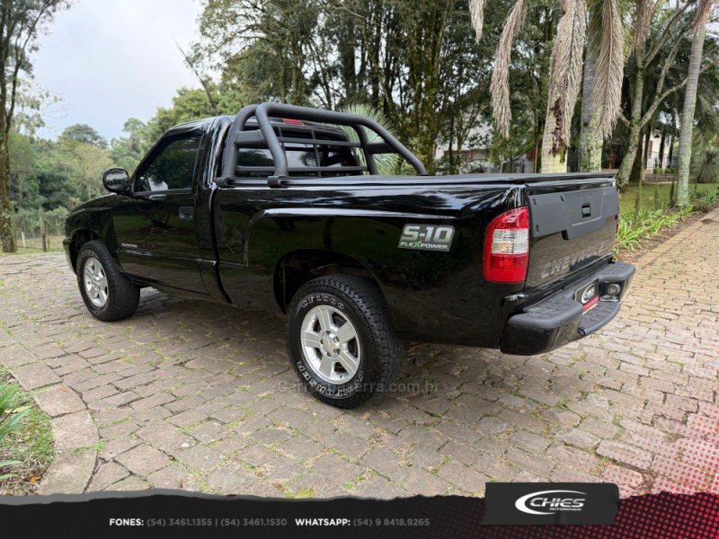S10 2.4 MPFI ADVANTAGE 4X2 CS 8V FLEX 2P MANUAL - 2010 - CARLOS BARBOSA