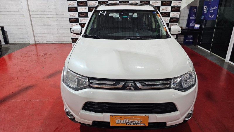 OUTLANDER 2.0 16V GASOLINA 4P AUTOMÁTICO - 2014 - CAXIAS DO SUL