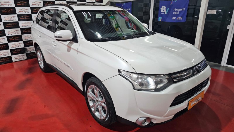 outlander 2.0 16v gasolina 4p automatico 2014 caxias do sul
