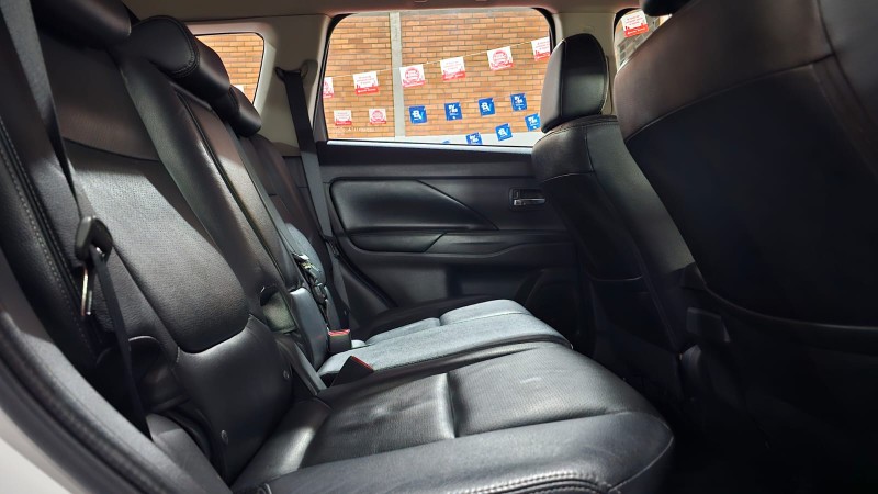 OUTLANDER 2.0 16V GASOLINA 4P AUTOMÁTICO - 2014 - CAXIAS DO SUL