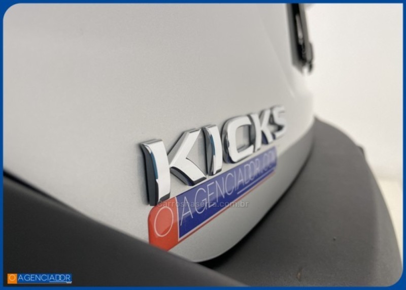 KICKS 1.6 16V FLEX SV 4P XTRONIC - 2018 - SANTA CRUZ DO SUL