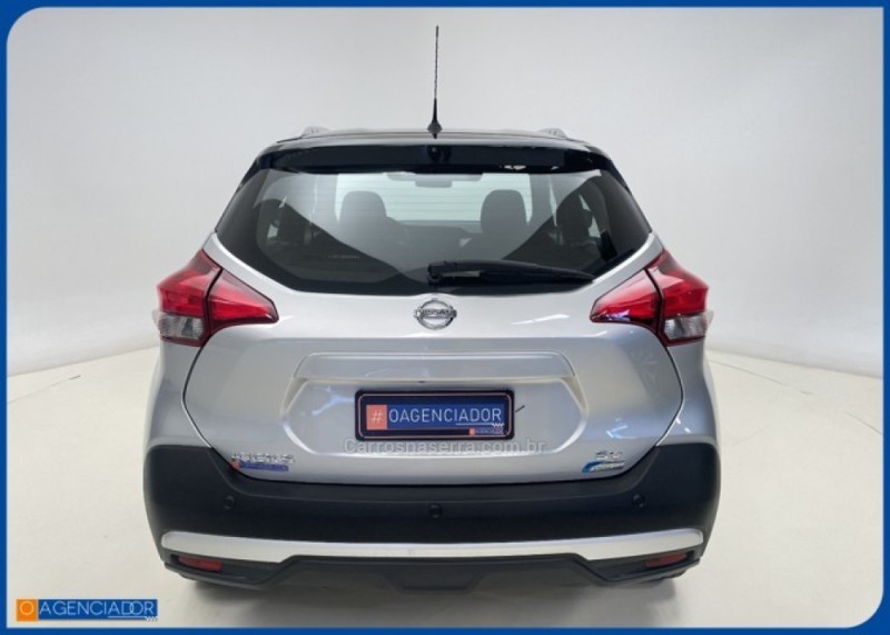 KICKS 1.6 16V FLEX SV 4P XTRONIC - 2018 - SANTA CRUZ DO SUL
