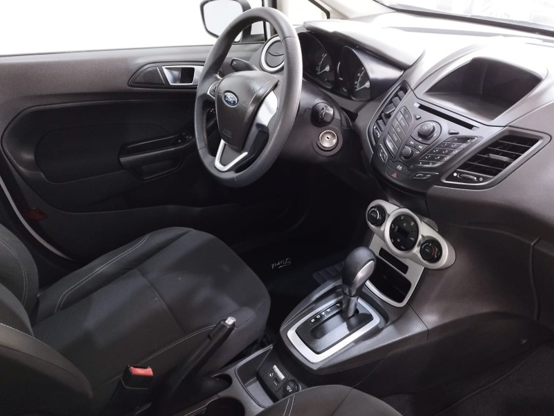FIESTA 1.6 SE HATCH 16V FLEX 4P AUTOMÁTICO - 2015 - CAXIAS DO SUL