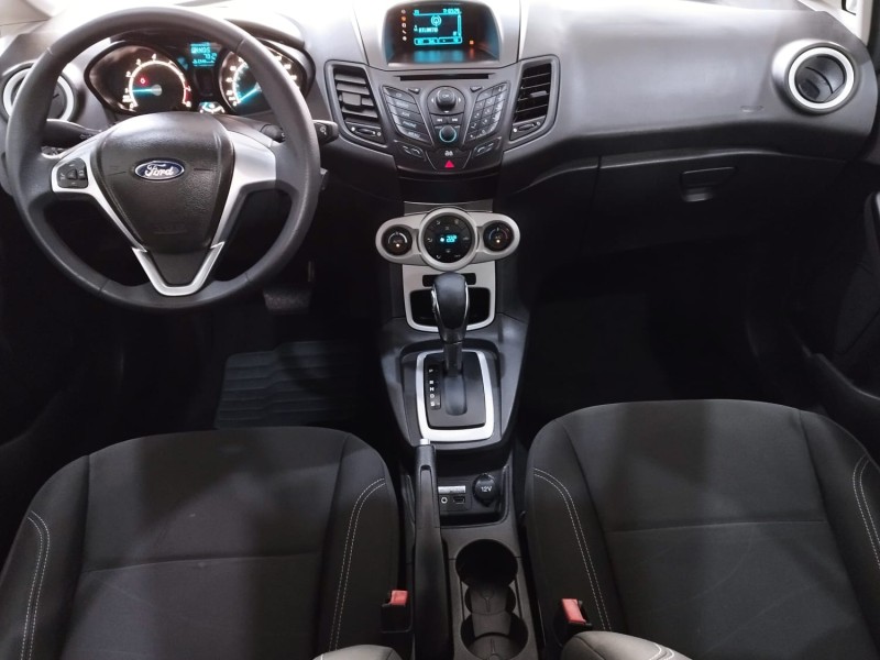 FIESTA 1.6 SE HATCH 16V FLEX 4P AUTOMÁTICO - 2015 - CAXIAS DO SUL