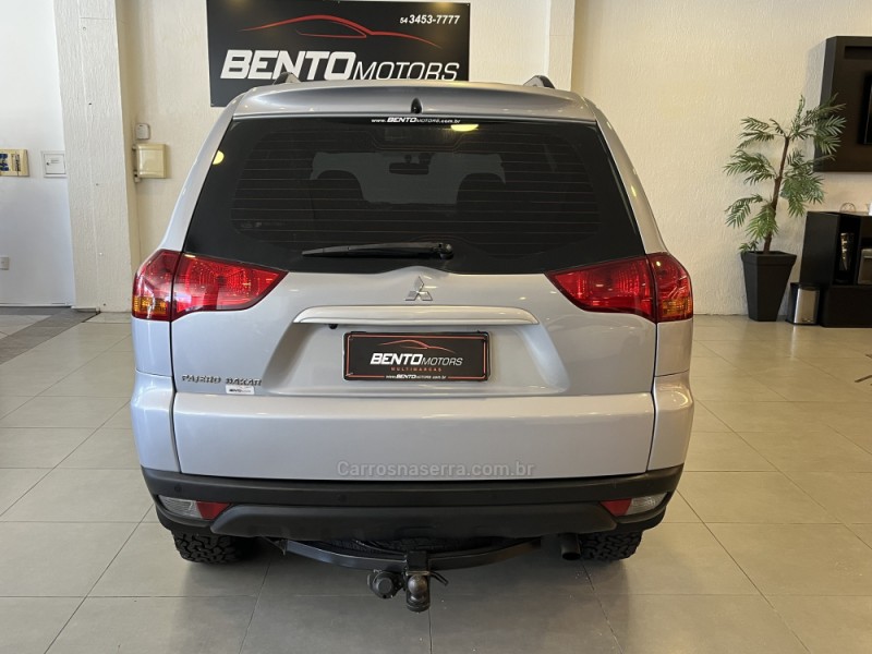 PAJERO DAKAR 3.2 HPE 4X4 7 LUGARES 16V TURBO INTERCOOLER DIESEL 4P AUTOMÁTICO - 2012 - BENTO GONçALVES