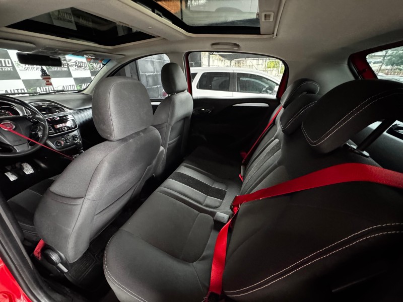 PUNTO 1.8 SPORTING 16V FLEX 4P MANUAL - 2014 - CAXIAS DO SUL