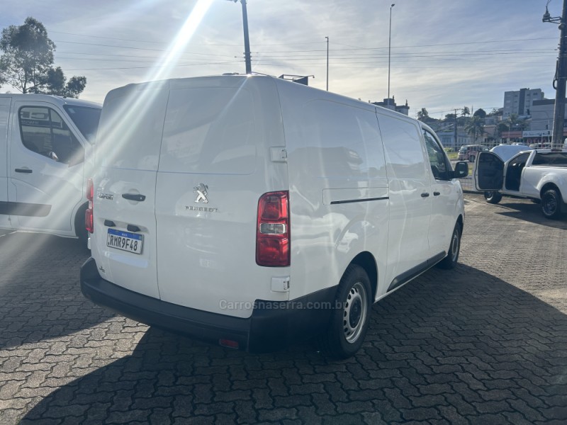 EXPERT 1.6 BLUEHDI DIESEL BUSINESS PACK MANUAL - 2021 - FARROUPILHA