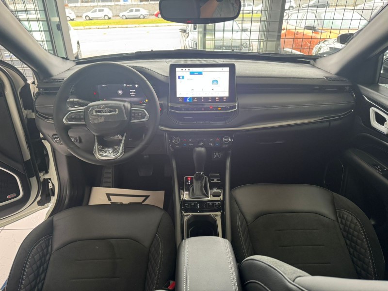 COMPASS 2.0 HURRICANE BLACKHAWK 4X4 TURBO GASOLINA 4P AUTOMÁTICO - 2025 - CAXIAS DO SUL