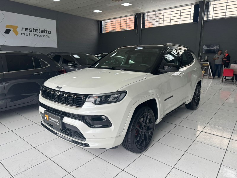 COMPASS 2.0 HURRICANE BLACKHAWK 4X4 TURBO GASOLINA 4P AUTOMÁTICO - 2025 - CAXIAS DO SUL