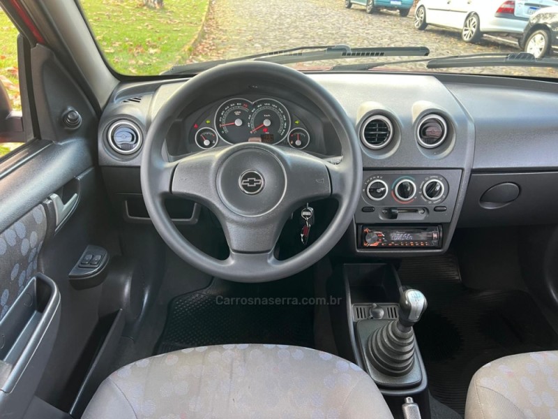 CELTA 1.0 MPFI SUPER 8V FLEX 4P MANUAL - 2009 - DOIS IRMãOS