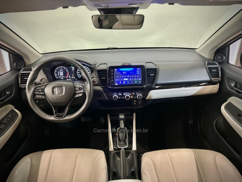 CITY 1.5 SEDAN TOURING 16V FLEX 4P AUTOMÁTICO - 2023 - IVOTI