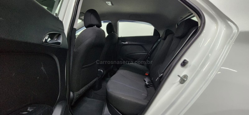 HB20 1.6 COMFORT PLUS 16V FLEX 4P AUTOMÁTICO - 2015 - BENTO GONçALVES