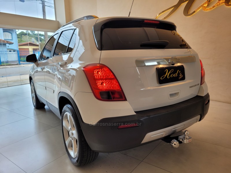 TRACKER 1.8 MPFI LTZ 4X2 16V FLEX 4P AUTOMÁTICO - 2015 - CANELA