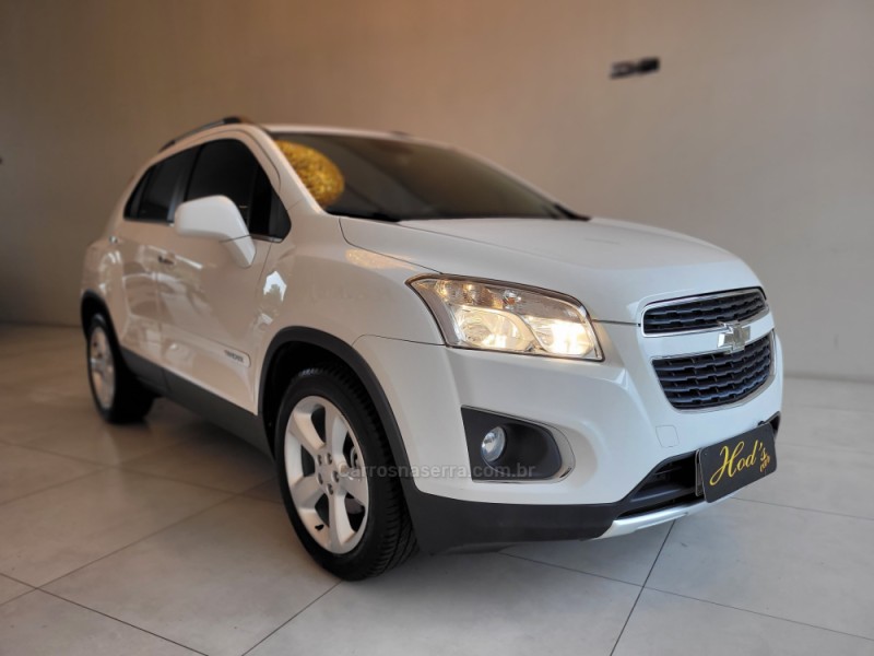 TRACKER 1.8 MPFI LTZ 4X2 16V FLEX 4P AUTOMÁTICO - 2015 - CANELA