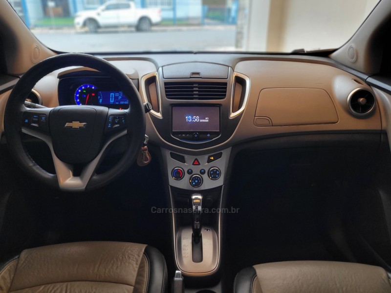 TRACKER 1.8 MPFI LTZ 4X2 16V FLEX 4P AUTOMÁTICO - 2015 - CANELA