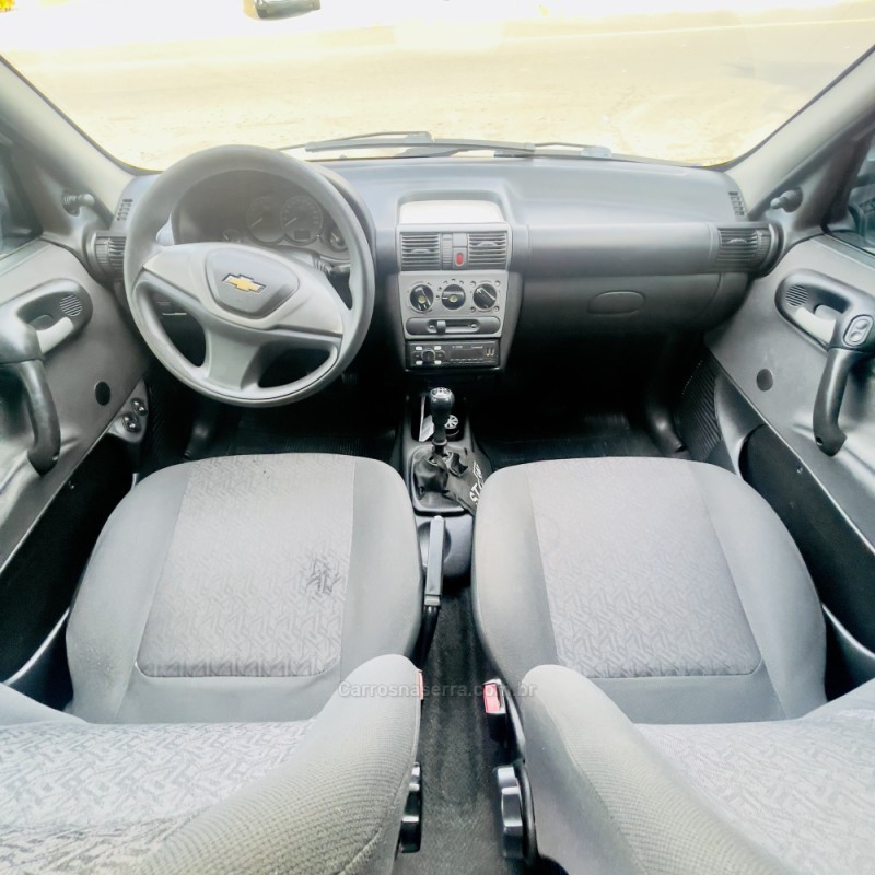 CLASSIC 1.0 MPFI 8V ÁLCOOL 4P MANUAL - 2005 - NOVO HAMBURGO