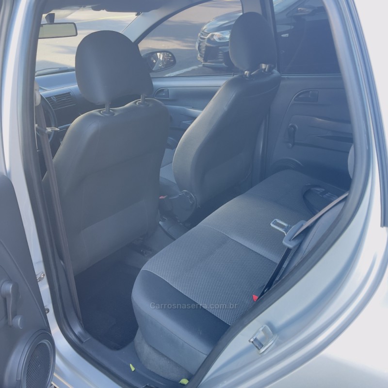 FOX 1.0 MI 8V FLEX 4P MANUAL - 2008 - NOVO HAMBURGO