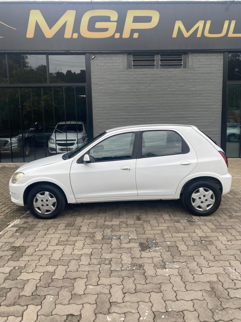 CELTA 1.0 MPFI LT 8V FLEX 4P MANUAL - 2015 - PORTãO