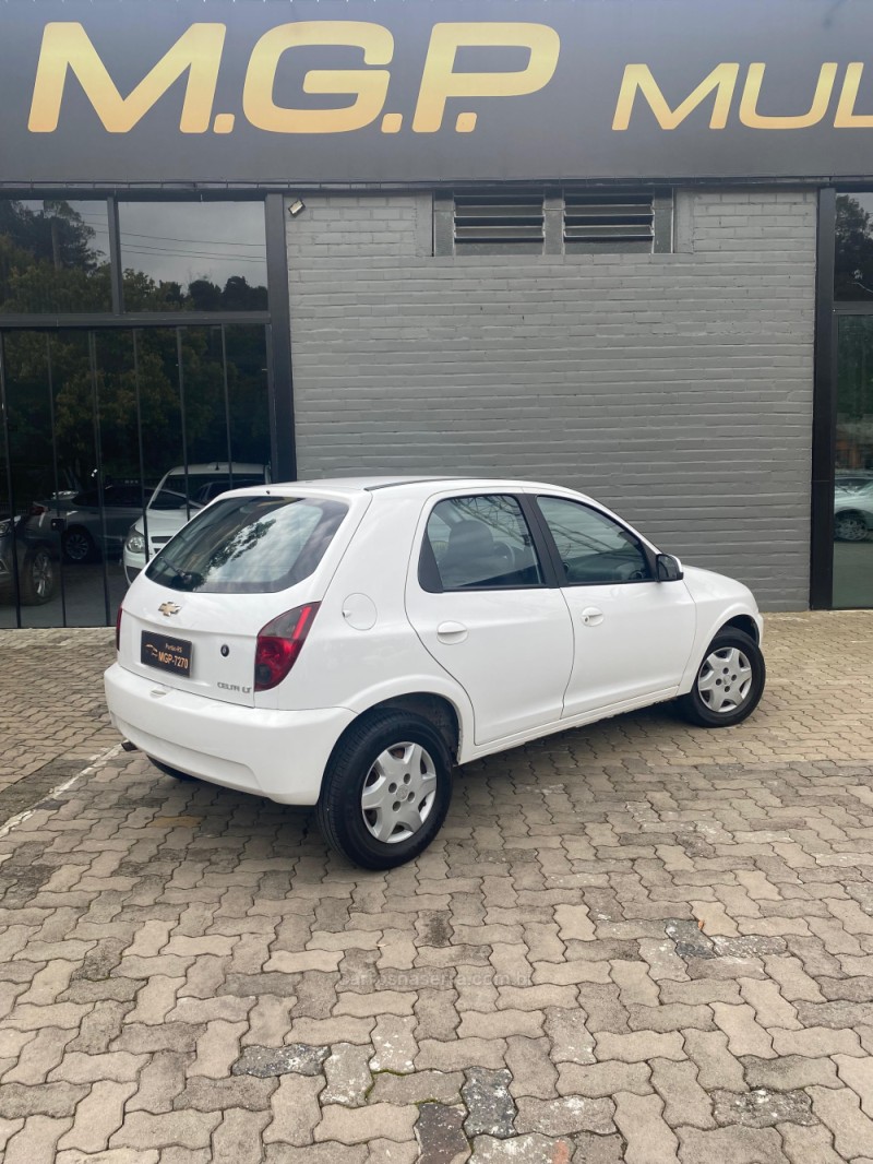 CELTA 1.0 MPFI LT 8V FLEX 4P MANUAL - 2015 - PORTãO