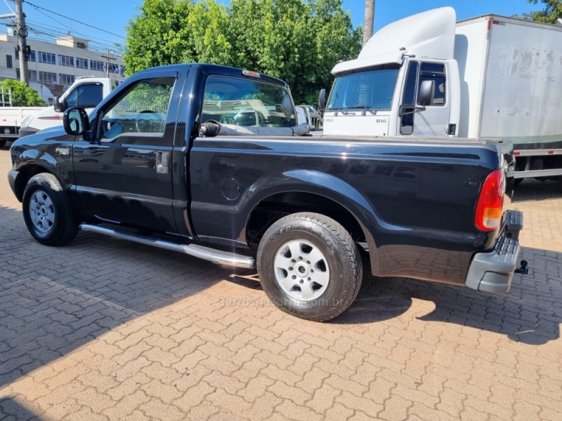 F-250 3.9 XL MAX POWER 4X2 CS DIESEL 2P MANUAL - 2001 - PORTãO