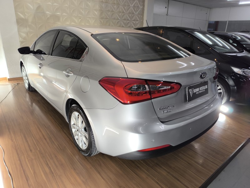 CERATO 1.6 SX3 16V FLEX 4P AUTOMÁTICO - 2014 - CAXIAS DO SUL
