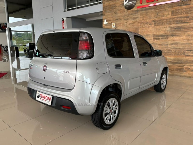 UNO 1.0 DRIVE 6V FLEX 4P MANUAL - 2018 - IGREJINHA