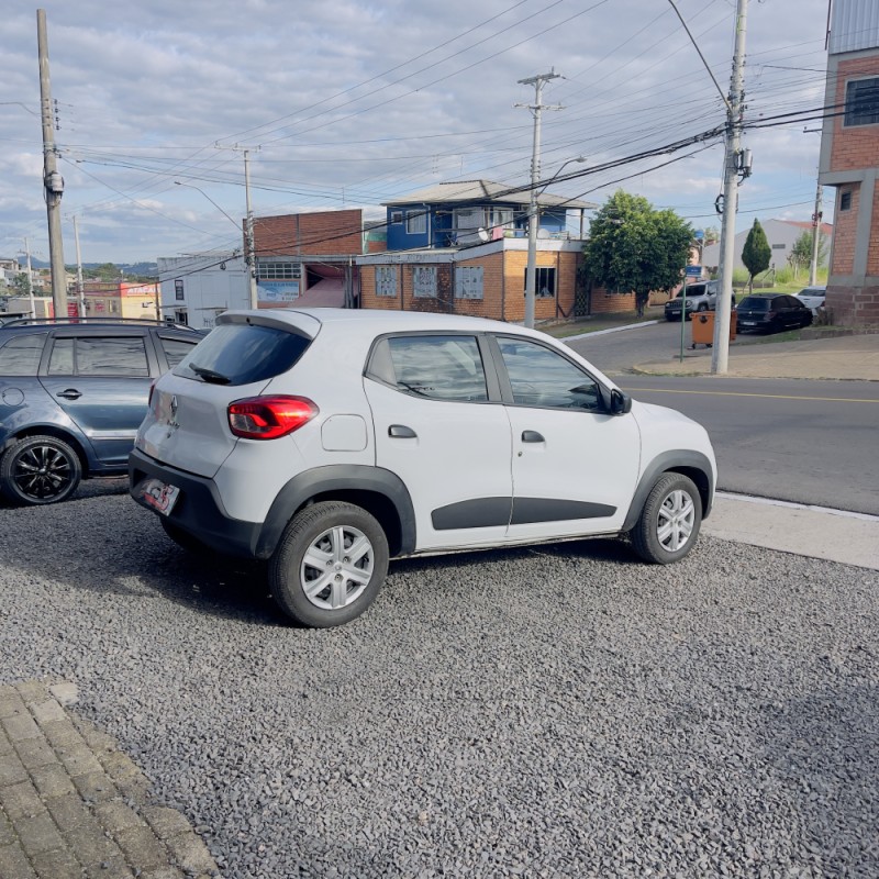 KWID 1.0 12V SCE FLEX ZEN MANUAL - 2021 - NOVO HAMBURGO