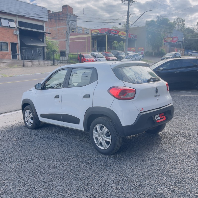 KWID 1.0 12V SCE FLEX ZEN MANUAL - 2021 - NOVO HAMBURGO