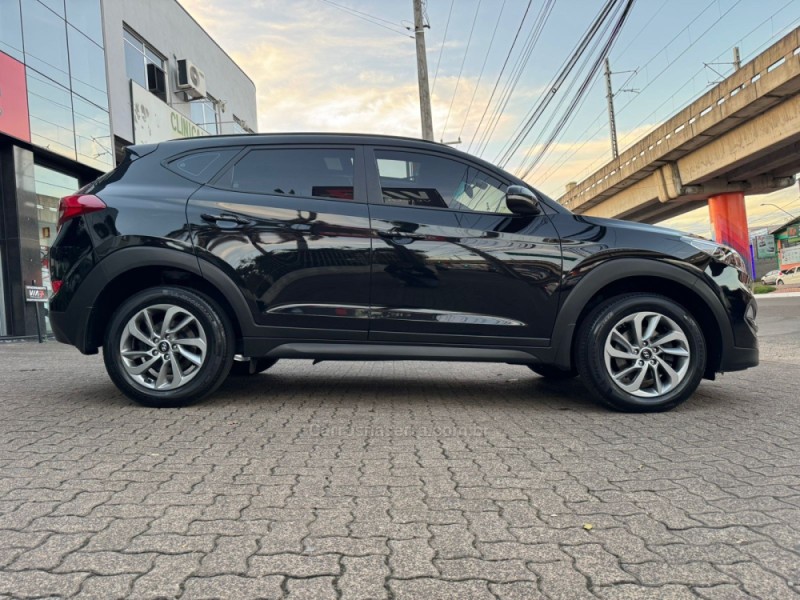 TUCSON 1.6 GLS TURBO GASOLINA 4P AUTOMÁTICO - 2022 - NOVO HAMBURGO