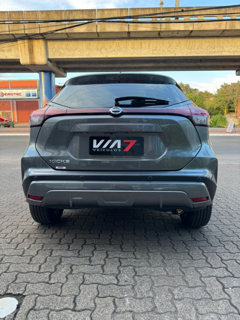 KICKS 1.6 EXCLUSIVE 16V FLEX 4P AUTOMÁTICO - 2022 - NOVO HAMBURGO
