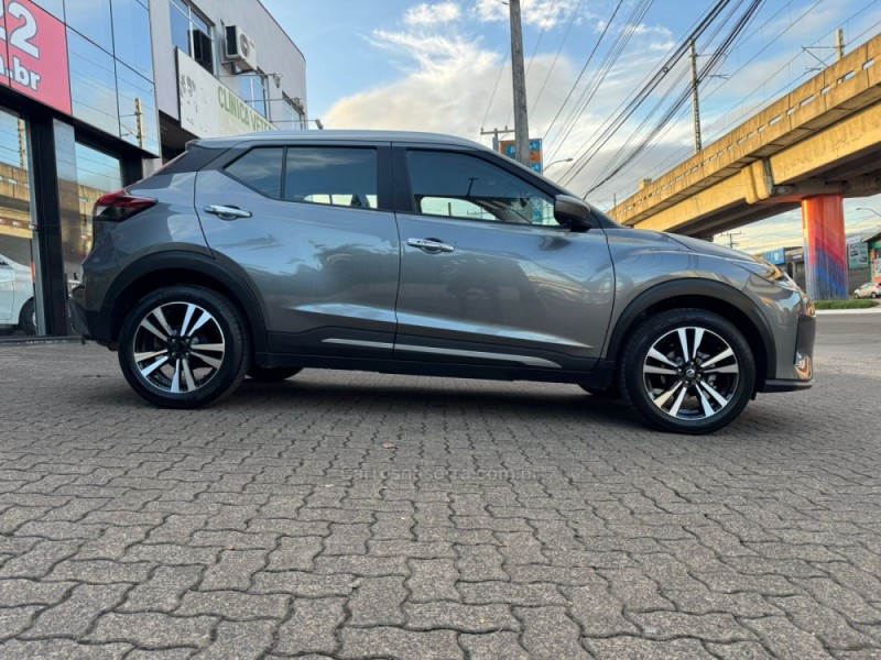 KICKS 1.6 EXCLUSIVE 16V FLEX 4P AUTOMÁTICO - 2022 - NOVO HAMBURGO