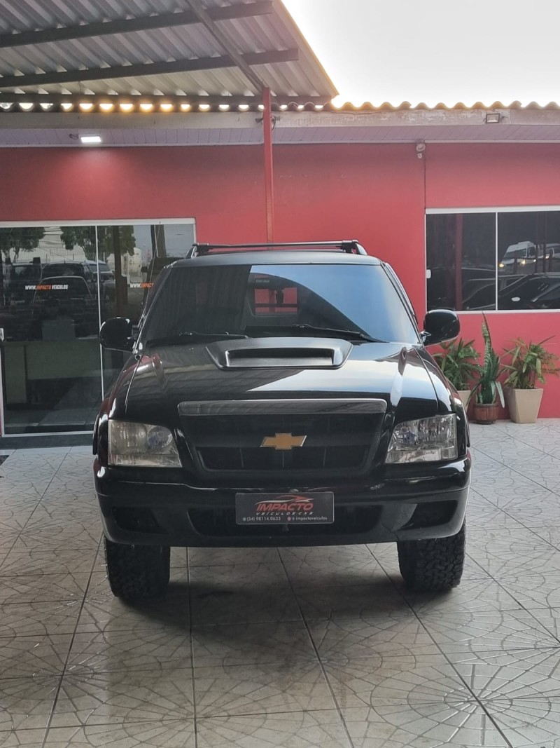 S10 2.4 MPFI ADVANTAGE 4X2 CD 8V GASOLINA 4P MANUAL - 2008 - CAXIAS DO SUL
