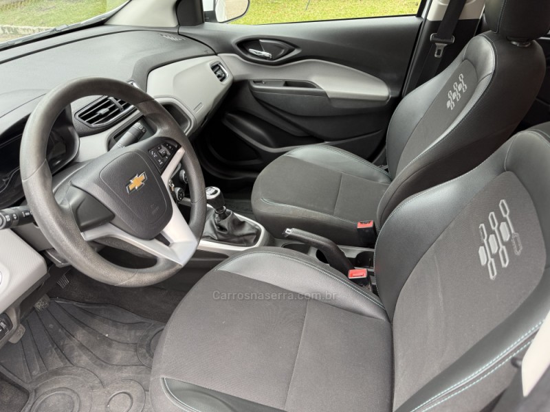 ONIX 1.4 MPFI LT 8V FLEX 4P MANUAL - 2019 - CANELA