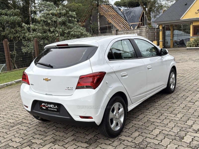 ONIX 1.4 MPFI LT 8V FLEX 4P MANUAL - 2019 - CANELA