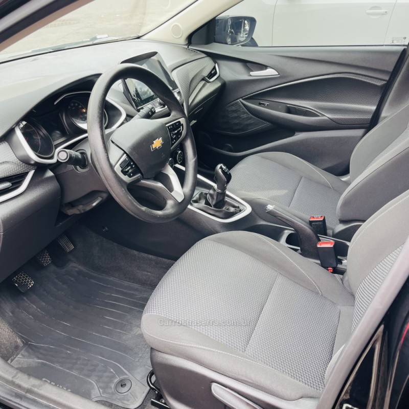 ONIX 1.0 LT 12V TURBO FLEX 4P MANUAL - 2023 - NOVO HAMBURGO